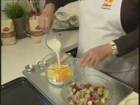 Odlums Catherine Leyden bakes Rhubarb Pudding