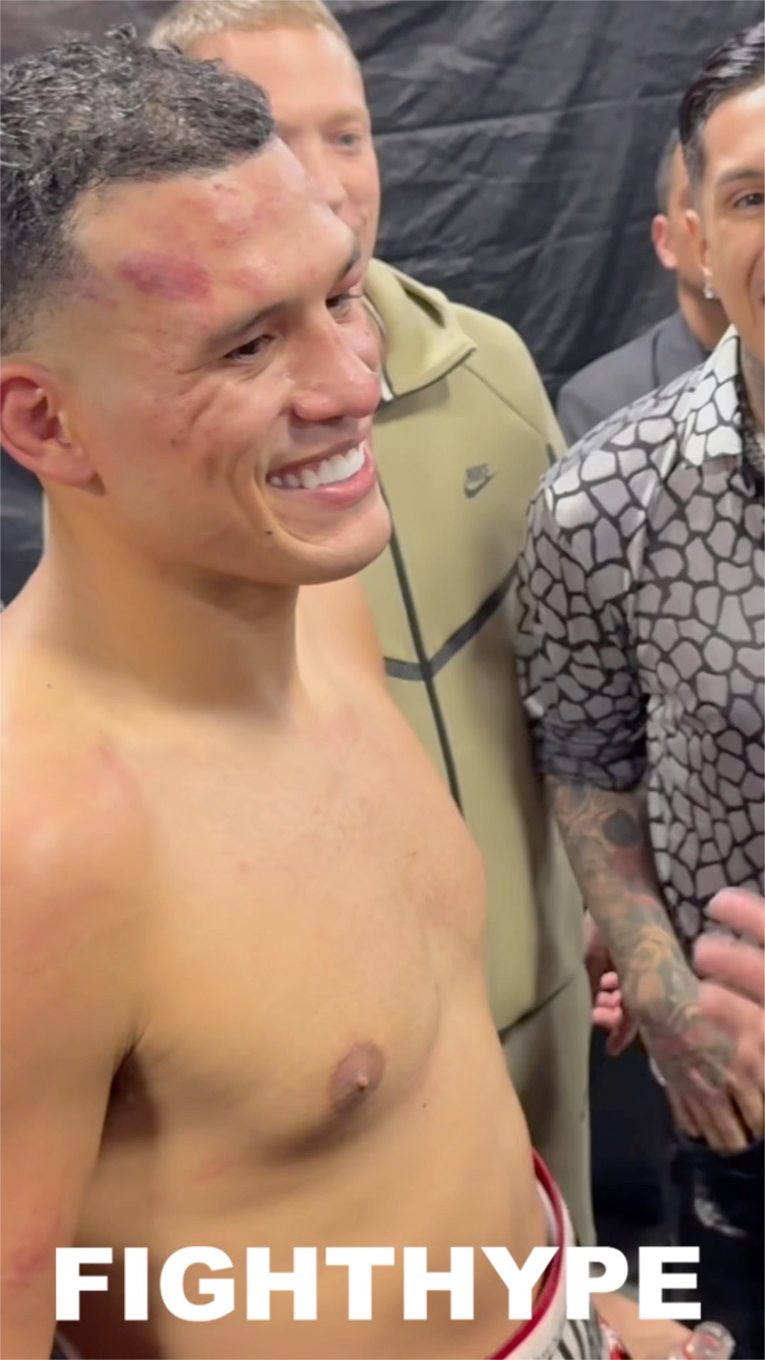David Benavidez CELEBRATES AFTER BEATING David Morrell \u0026 EMBRACES Fernando Vargas