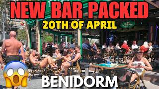 Benidorm's *NEW* Tipsy Jockey Bar JAM-PACKED! 😲🍺┃The Strip & Levante Beach!