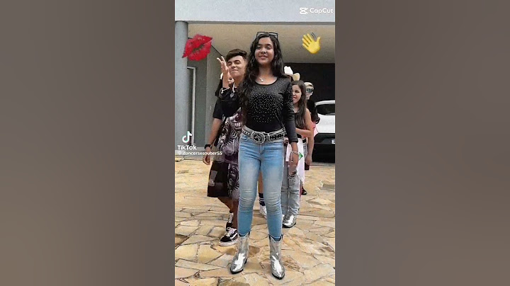 amo essa brincadeira beijo tapa (e a Lorena e o Estevão também 💞)
