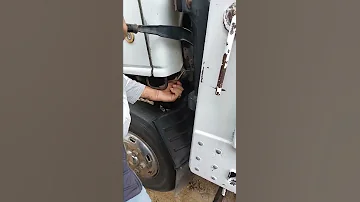 رفع كابينة سيارة ايسوزو جامبو بسهوله How To Rise Isuzu Cabin 