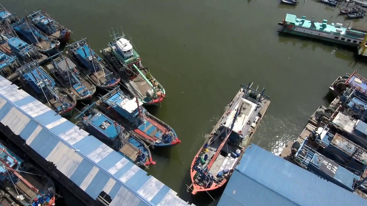 Batu Maung seafront, Penang, Malaysia. - YouTube
