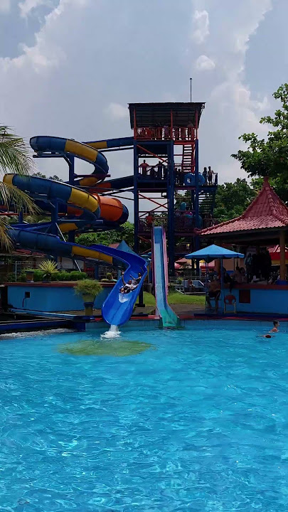 Download lagu Owabong Water Park, Purbalingga.