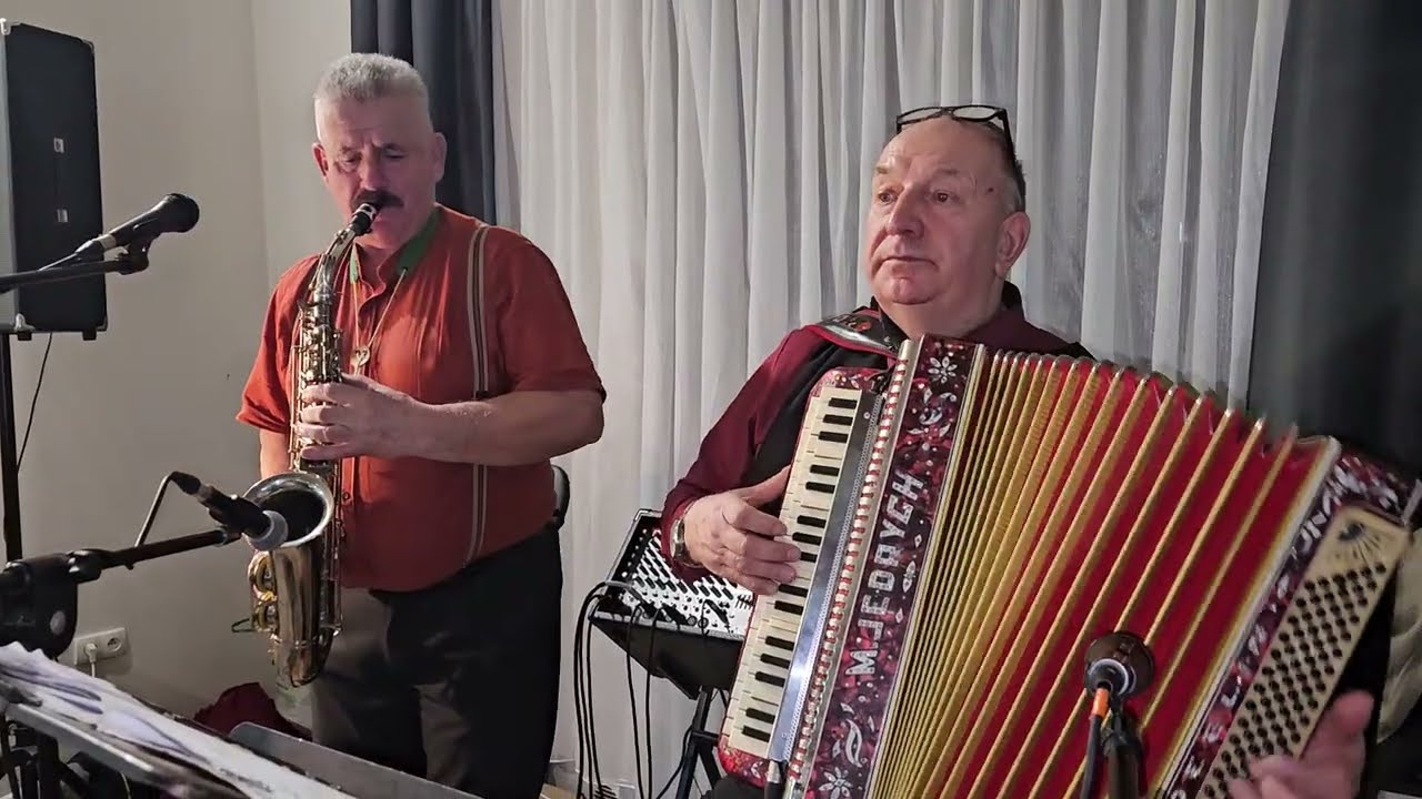 6 stycznia 2026 Kapela Krzysztofa ROKICIŃSKIEGO zagrała do TAŃCA na Ludowej ZABAWIE w MOKROSĘKU 