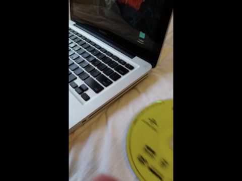 Video: Kann man CDs in ein MacBook Air einlegen?