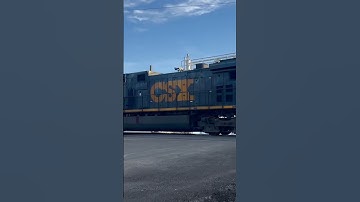 CSX two engine power move #train #railroad #csx #csxstrains