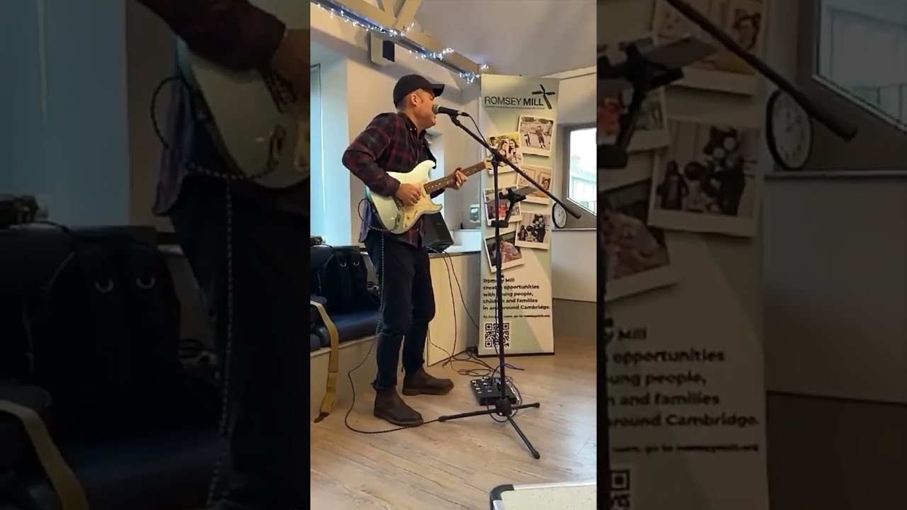 Performing at Romsey Mill in Cambridge with the Bose S1 Pro and Fender Stratocaster