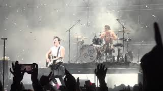 YUNGBLUD - The Boy in the Black Dress - Live at Sheffield Arena 24/02/2023