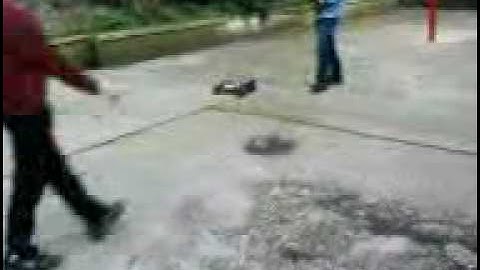 Kyosho DBX and HPI Firestorm 10t.3gp