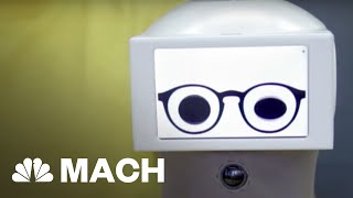 Meet Peeqo, The Adorable, Sassy Robot That Speaks In GIFs | Mach | NBC News