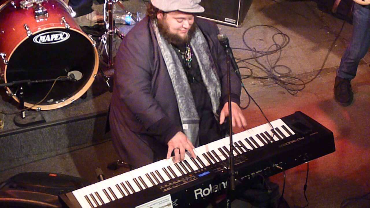 great blues piano player! YouTube
