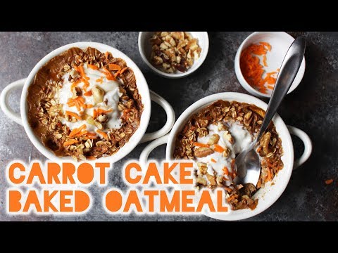 CARROT CAKE BAKED OATMEAL - VEGAN