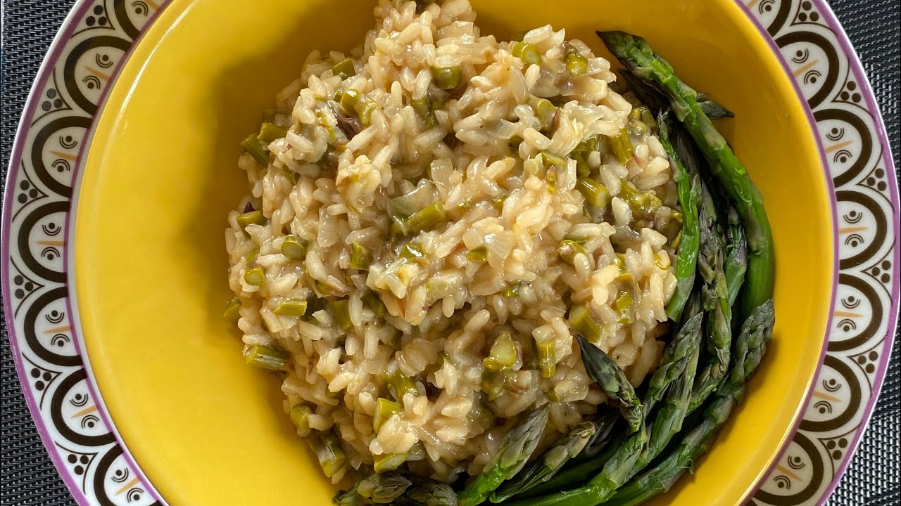 RISOTTO AGLI ASPARAGI LIGHT / DIETARY RISOTTO WITH ASPARAGUS / RISOTTO