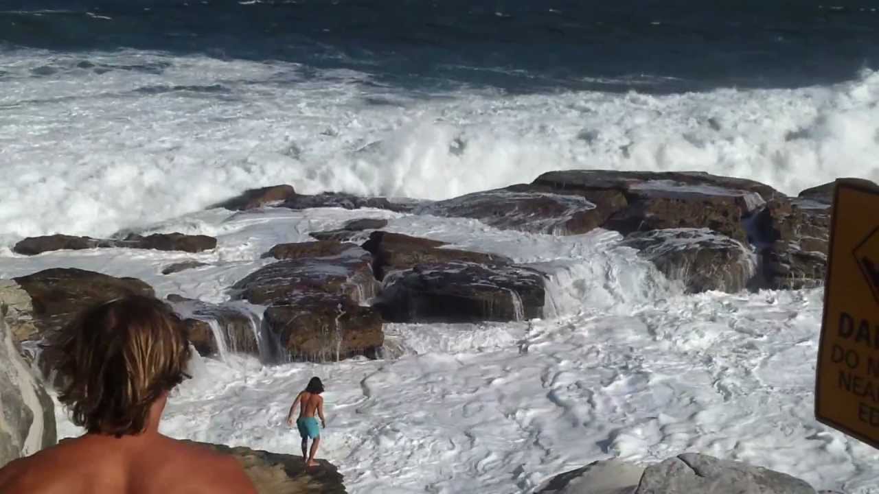 Coogee Beach NSW Big Waves 29/01/13 YouTube