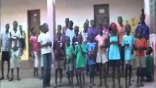 Kilifi Saidia Kwa Moyo Orphanageusifurahi Juu Yangu