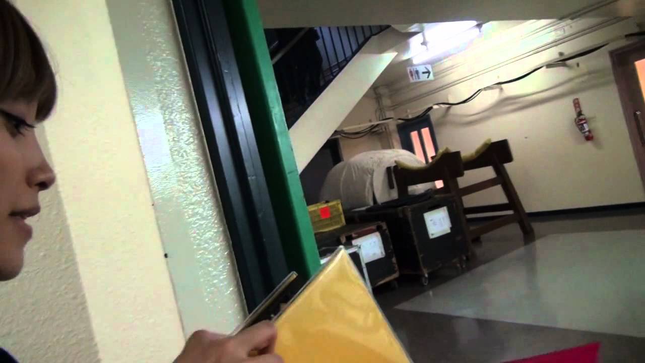 高橋愛- Takahashi Ai Graduation - Morning Musume Concert 2011 ~Ai Believe~ Backstage