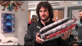 Newcastle United Stars Visit Local Hospitals For Christmas