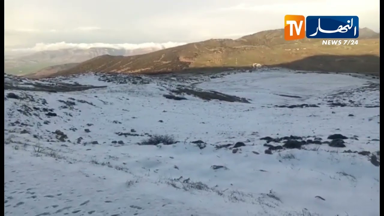 باتنة:   ثلوج كثيفة بجبال الرفاعة بتاكسلانت