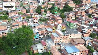 VOLANDO EN DRONE 4K - MEDELLIN -  SAN JAVIER -  COMUNA 13