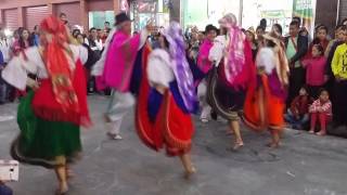 Video thumbnail of "Que bonitos ojos tienes - Danza Capac Ñan"