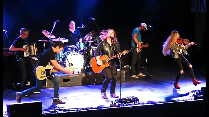 Rocking The KEE, Alan Doyle & The Beautiful Beauti...