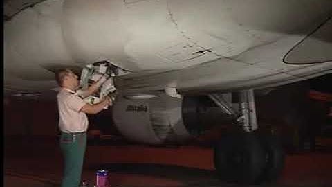 Airbus A320 Hydraulic Reservoirs Depressurization & Pressurization