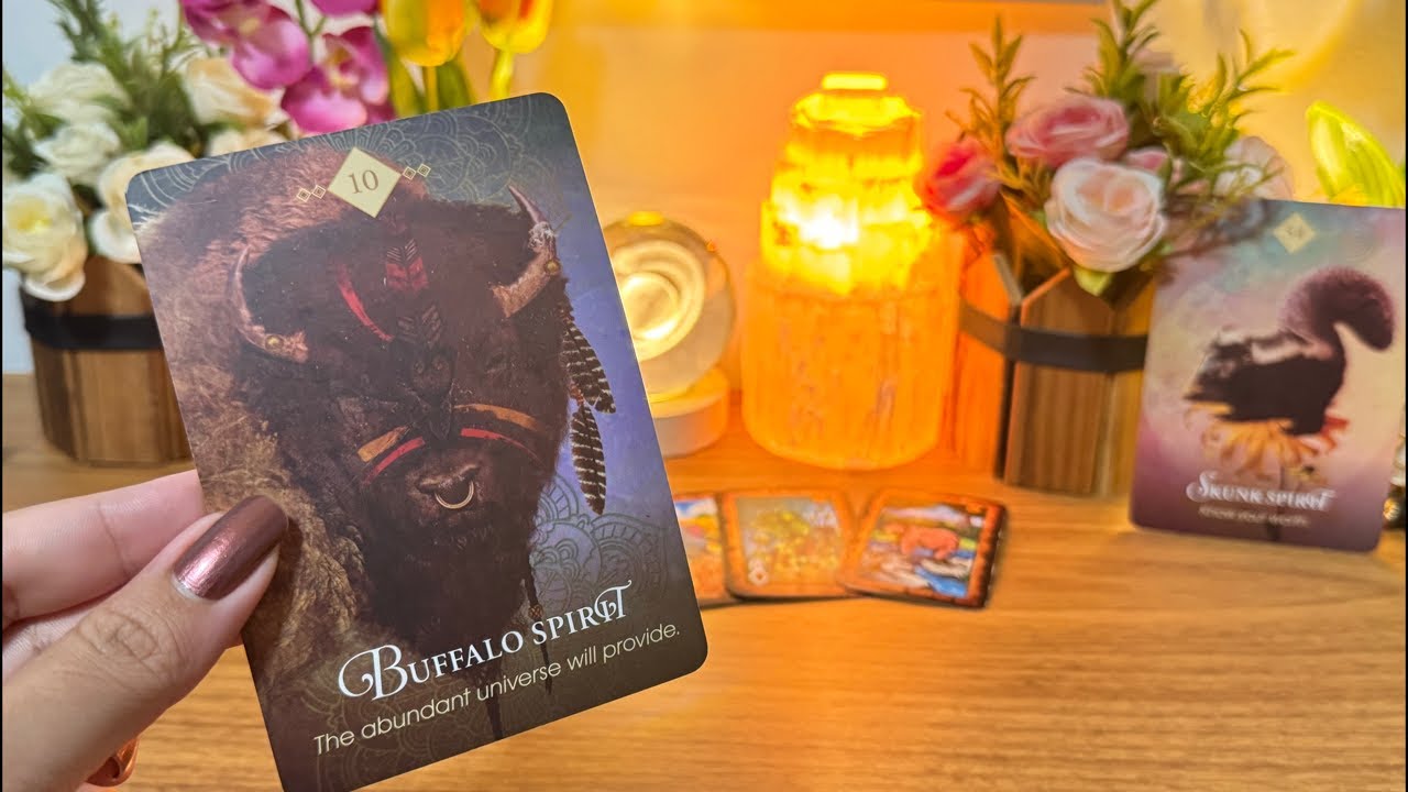 Essa PESSOA TÁ PENSANDO em VC! Veja o que VAI ACONTECER nos próx. DIAS👀😍✨