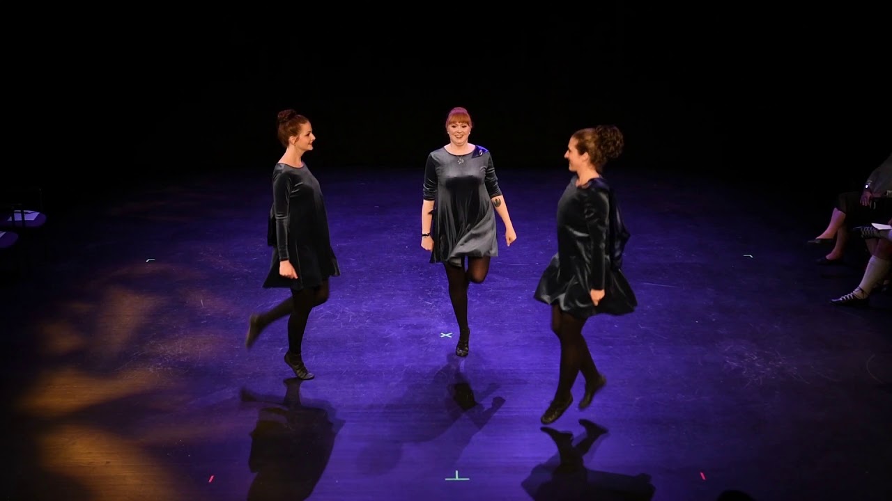 Bluegrass Ceili Academy: Three Hand Reel