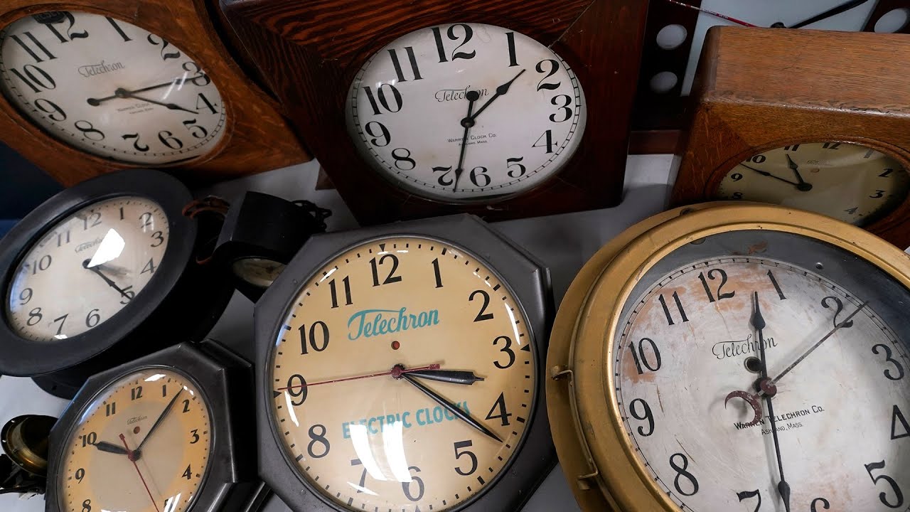 Should daylight savings time come to an end in Canada? - YouTube