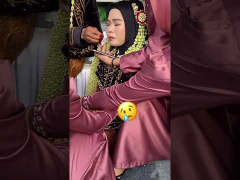 Pengantin menahan rasa