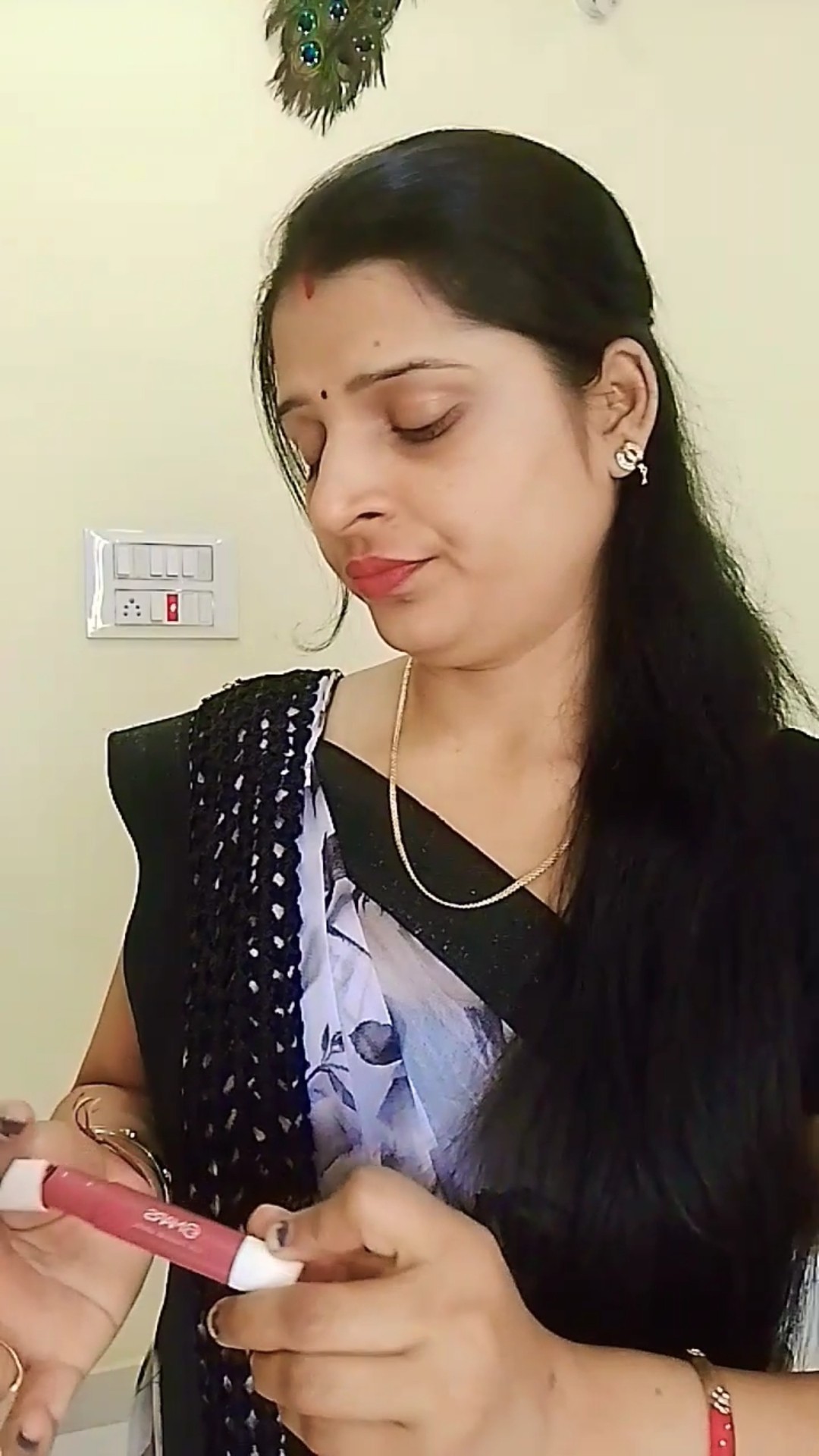 हम ओरत है #comedy #funny #awdhi #shorts #ytshorts #husbandwifecomedy #patipatnikinokjhok