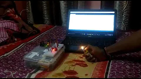 Fire detector using Arduino, photo diode and bc547 transistor (fire alarm).