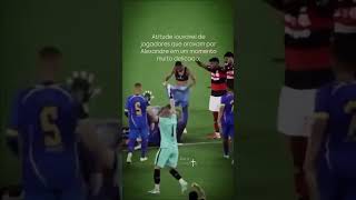 During the Flamengo vs Sampaio Corrêa match, Alex Souza suffered a seizure on the field. See........