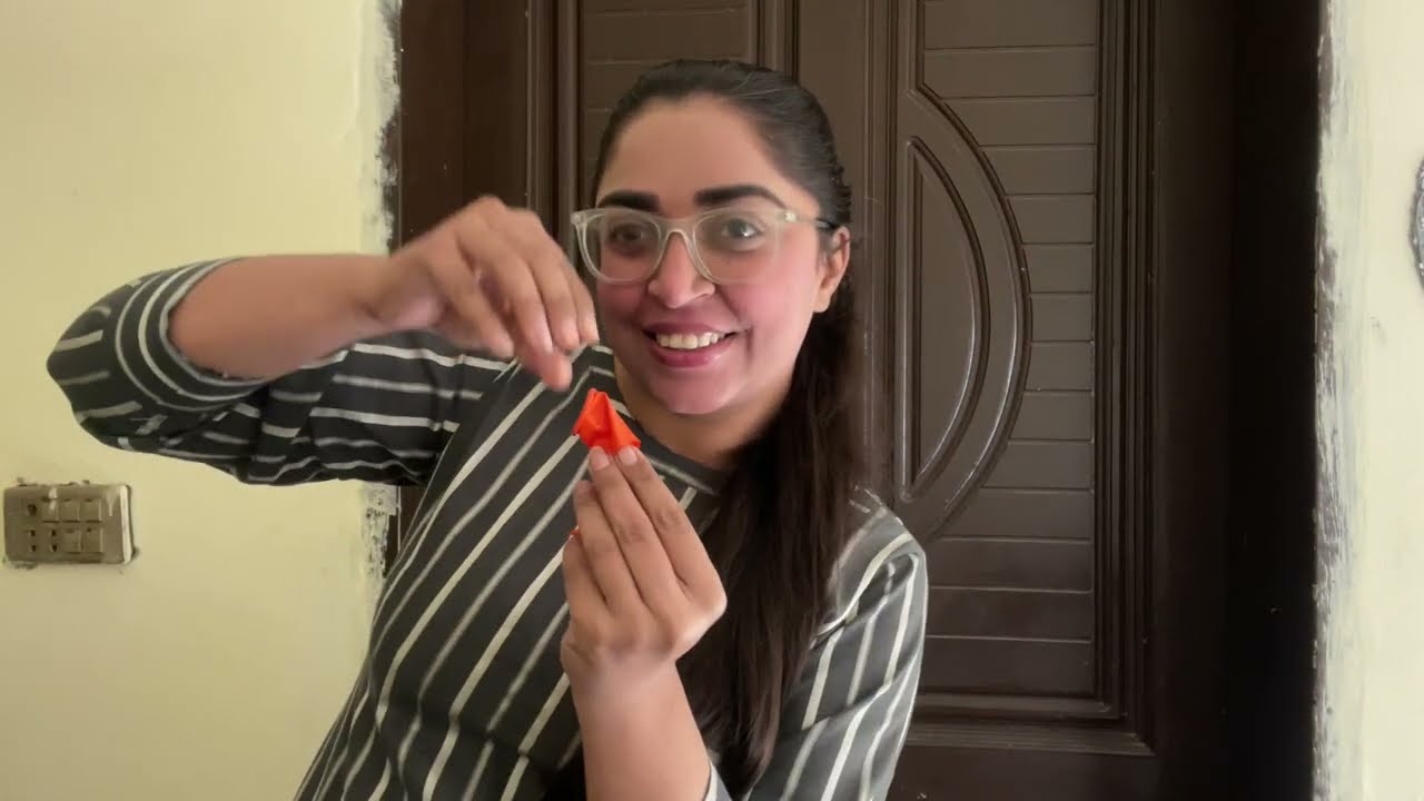 ASMR GIRL BLOWING BALLOONS | MOST SATISFYING ASMR VIDEO |