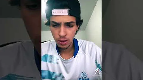 Como colocar o TikTok em inglês?
