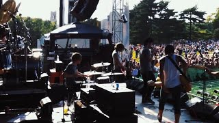 How to survive 20 years of failing as a musician and continue chasing your dreams