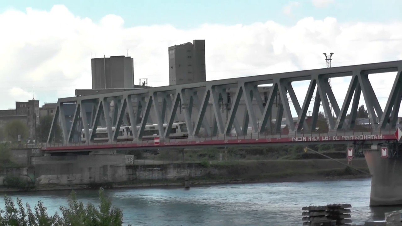 Grenzbahnhof Kehl mit Straßenbahn nach Strasburg