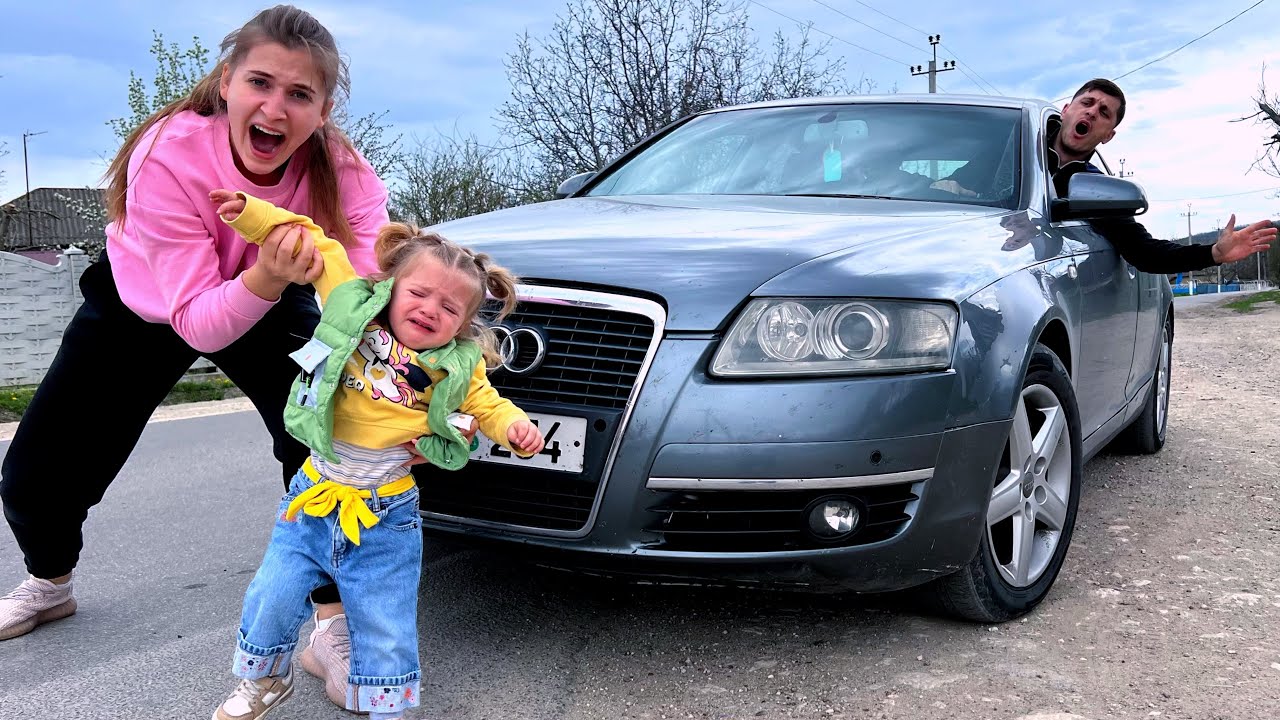 MELANIA avea să fie Călcată de o MAȘINĂ😱/ Cine a salvat-o ?