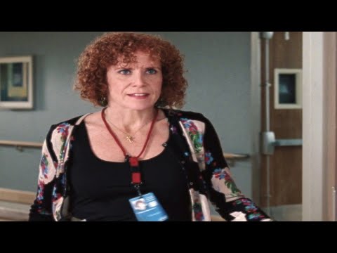 Michelle Makori Interviews Actress and Comedian Amy Stiller