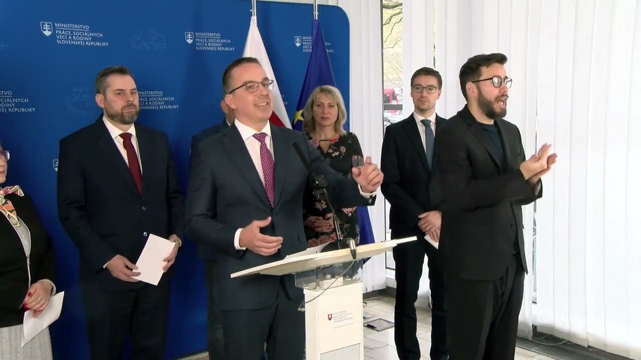 MPSVR predstavilo legislatívne návrhy upravujúce krátenie sociálnych dávok