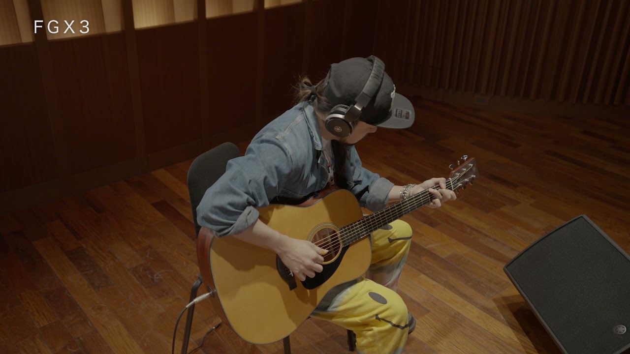 エバラ健太が弾くヤマハ アコースティックギター“FG/FS Red Label