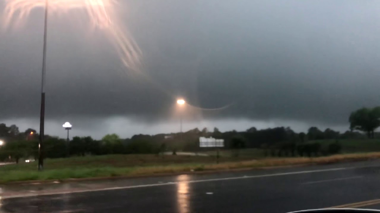 10'seconds is TORNADO! Drone footage of supercells, tornado damage ...