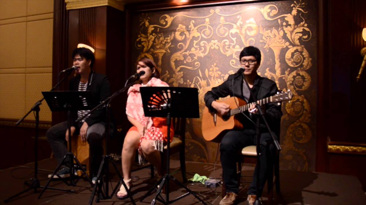 มากกวารัก Cover by accessories band YouTube