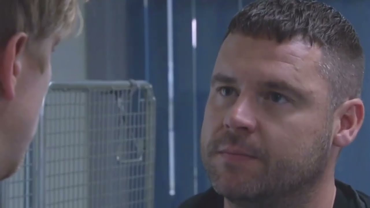 “Kev’s Darkest Secret EXPOSED: The Moment Robert Finally Walked Away | Emmerdale Fan Story”