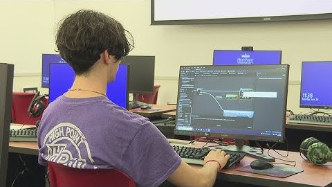 High Point University shows game design program and E-Sports Arena