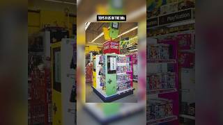 Toys R Us In The 90s toysrus toysruskid 90s 90saesthetic 90s gameboycolor nintendo64