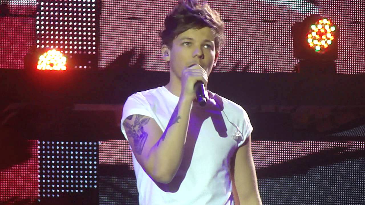 One Direction - Teenage Dirtbag - Oberhausen May 4th 2013