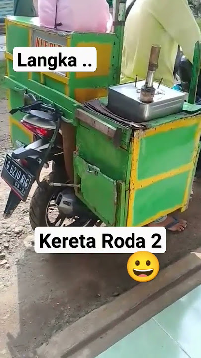 Dikira kereta api | Kue putu 🤫#streetfood#shorts