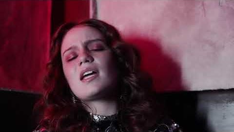 Carol Biazin - Suas Linhas