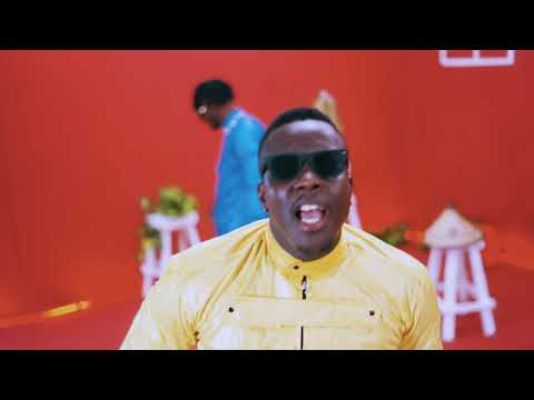 King KJ - Môgô Magne 🤷🏾‍♂️ Feat Momo Choco (Clip 🎬 Officiel)